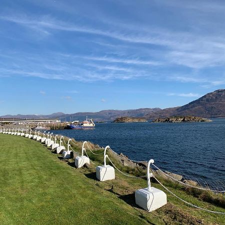 Lochalsh Hotel With Views To The Beautiful Isle Of Skye Кайл-оф-Лохалш Экстерьер фото